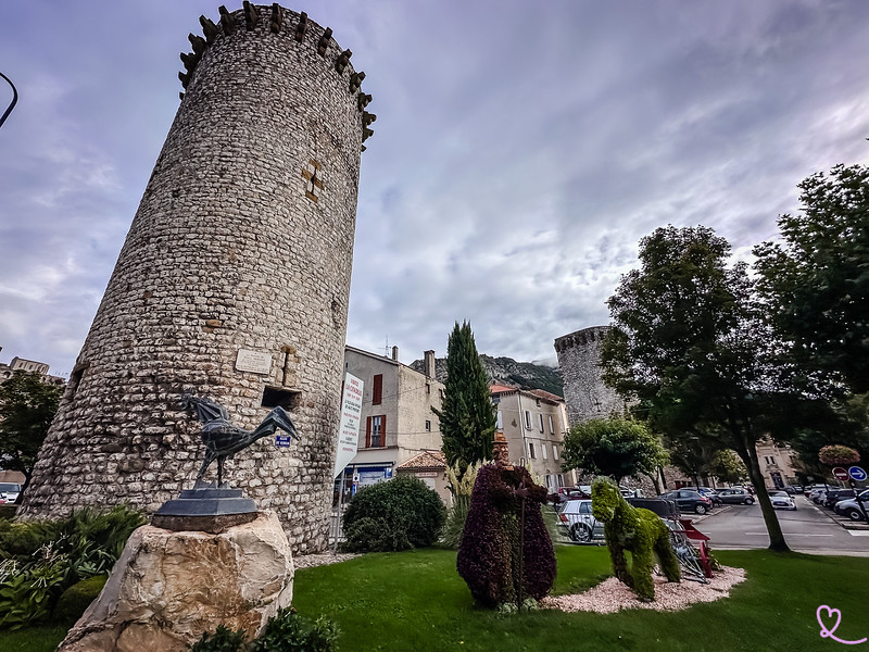 Sisteron autrement : une randonnée urbaine entre histoire, patrimoine et panoramas